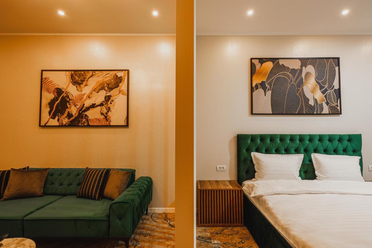Motel Andra Tecuci Eksteriør billede